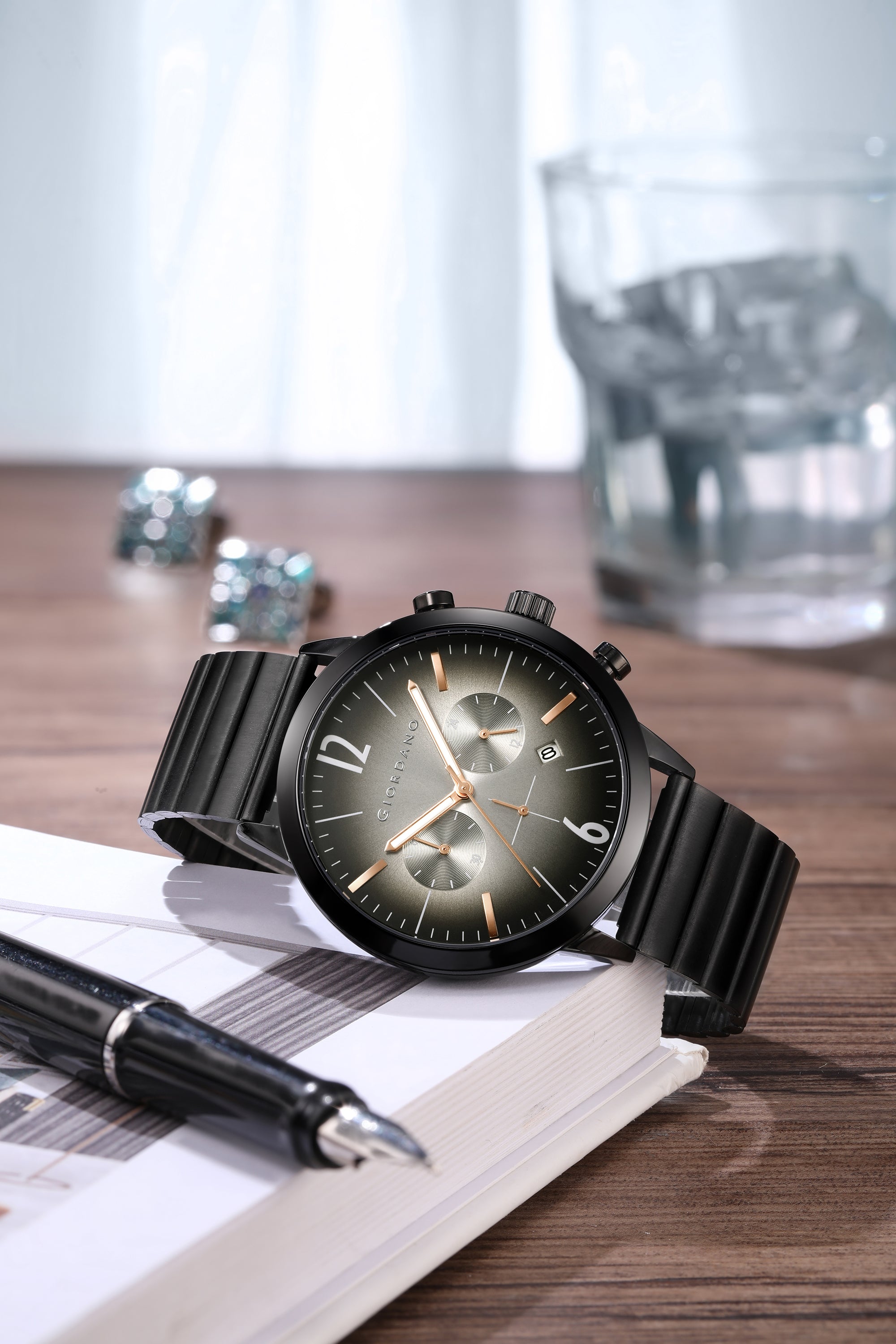 Giordano Analog Chronograph Watch for Men - Stainless Steel Case & strap| Modern Casual & Formal Wristwatch with Date | GZ-50153-11